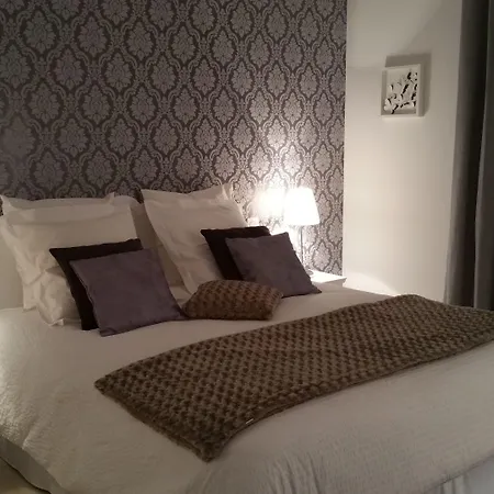 Le Clos D'uzes - Bed & Breakfast Uzès