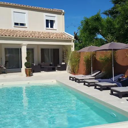 Le Clos D'uzes -