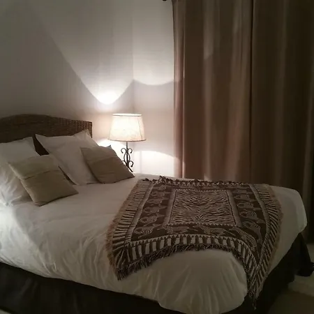Bed & Breakfast Le Clos D'uzes - 3*